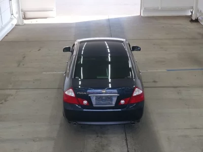 Nissan FUGA  с аукциона в Японии