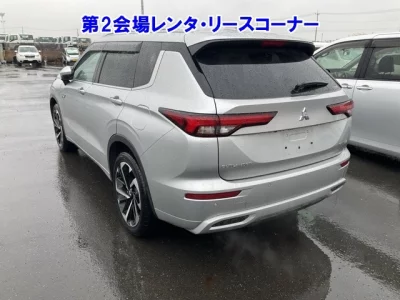 Mitsubishi OUTLANDER PHEV