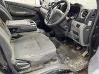 Nissan CARAVAN VAN лот № 2208 оценка RA  с аукциона в Японии 3