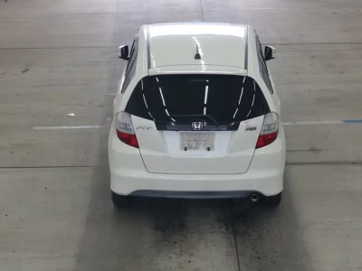 Honda FIT  с аукциона в Японии