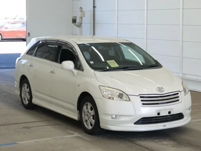 Toyota MARK X ZIO  с аукциона в Японии