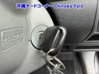 Toyota SIENTA лот № 43002 оценка 3.5  с аукциона в Японии 4