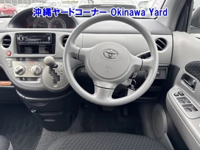 Toyota SIENTA  с аукциона в Японии