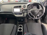 Honda STREAM лот № 2132 оценка 3.5  с аукциона в Японии 4