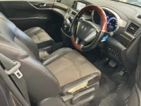 Nissan ELGRAND лот № 2272 оценка RA  с аукциона в Японии 3