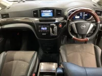 Nissan ELGRAND лот № 2272 оценка RA  с аукциона в Японии 4