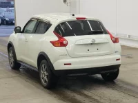 Nissan JUKE лот № 2295 оценка 3.5  с аукциона в Японии 1