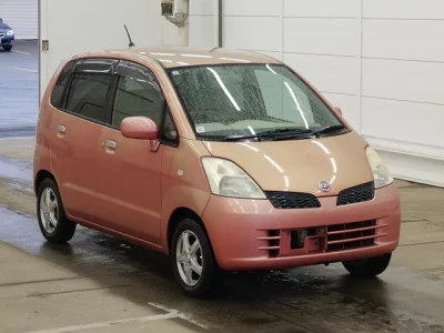 Nissan MOCO  с аукциона в Японии