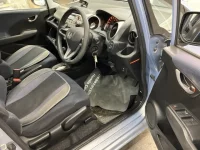 Honda FIT лот № 2276 оценка 3.5  с аукциона в Японии 3