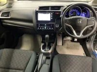 Honda FIT лот № 2287 оценка RA  с аукциона в Японии 4