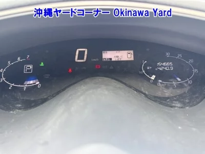 Nissan SERENA  с аукциона в Японии