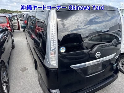 Nissan SERENA  с аукциона в Японии