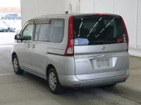 Nissan SERENA лот № 2195 оценка 3.5  с аукциона в Японии 1