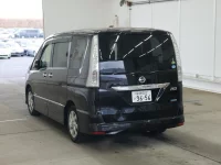 Nissan SERENA лот № 2220 оценка RA  с аукциона в Японии 1
