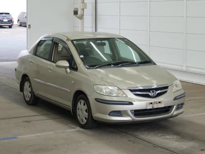 Honda FIT  с аукциона в Японии