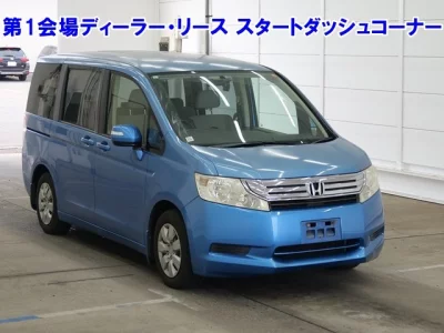 Honda STEP WAGON  с аукциона в Японии