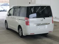 Honda STEP WAGON лот № 2163 оценка 3.5  с аукциона в Японии 1