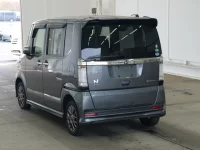 Honda N BOX лот № 2173 оценка RA  с аукциона в Японии 1