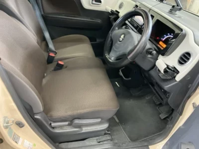 Suzuki MRWAGON  с аукциона в Японии