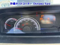 Suzuki WAGON R лот № 43044 оценка 3.5  с аукциона в Японии 3