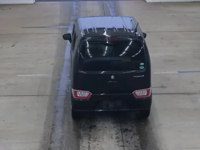 Suzuki WAGON R  с аукциона в Японии