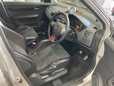 Suzuki SWIFT  с аукциона в Японии