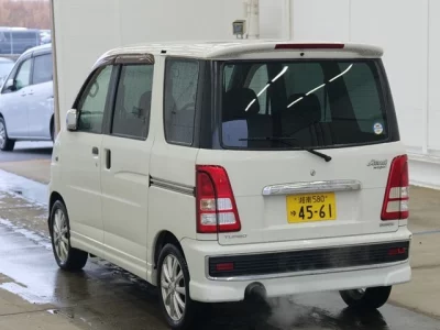 Daihatsu Atrai Wagon  с аукциона в Японии