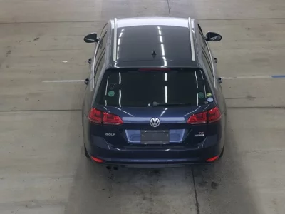 Volkswagen GOLF VARIANT