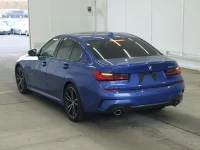 BMW 3-Series лот № 2217 оценка 4  с аукциона в Японии 1