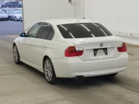 BMW 3-Series лот № 5018 оценка 3.5  с аукциона в Японии 1