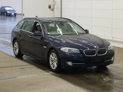 BMW 5-Series  с аукциона в Японии