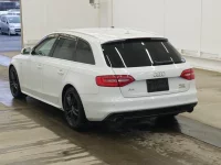 Audi A4 лот № 5059 оценка 3.5  с аукциона в Японии 1