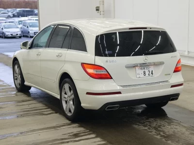 Mercedes-Benz R CLASS