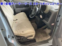 Nissan CUBE лот № 3577 оценка 3.5  с аукциона в Японии 3