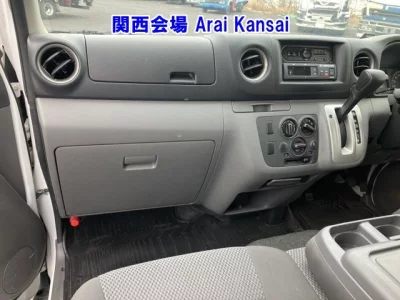 Nissan CARAVAN VAN