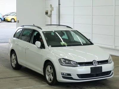 Volkswagen GOLF VARIANT