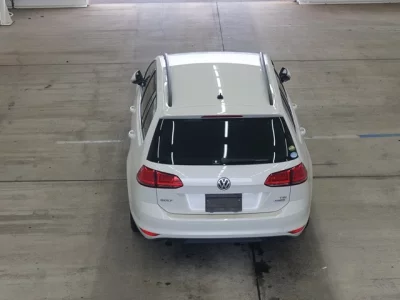 Volkswagen GOLF VARIANT