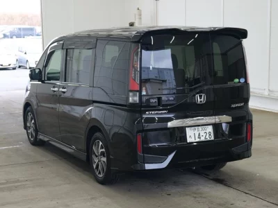 Honda STEP WAGON