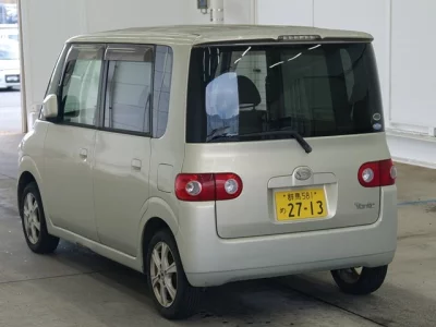 Daihatsu TANTO  с аукциона в Японии
