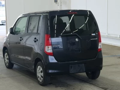 Suzuki WAGON R  с аукциона в Японии