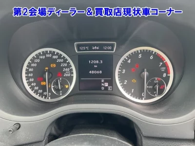 Mercedes-Benz B CLASS