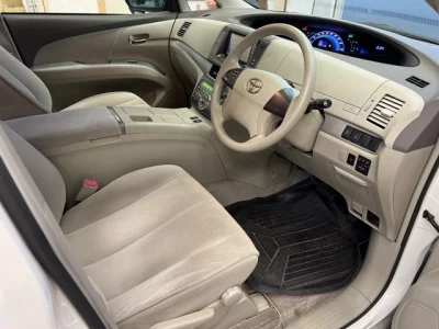 Toyota Estima Hybrid