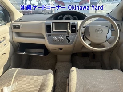 Toyota RAUM