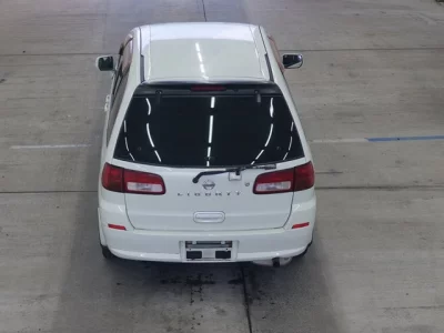 Nissan LIBERTY