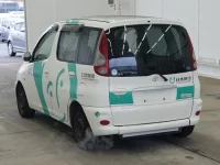 Toyota FUNCARGO лот № 2811 оценка 3  с аукциона в Японии 1