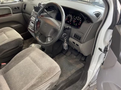 Nissan ELGRAND  с аукциона в Японии