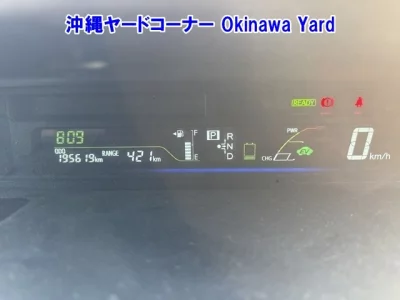 Toyota PRIUS ALPHA  с аукциона в Японии