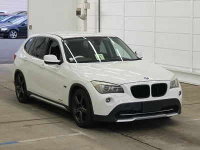 BMW X1  с аукциона в Японии