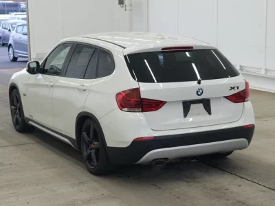 BMW X1  с аукциона в Японии