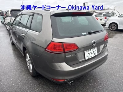 Volkswagen GOLF VARIANT